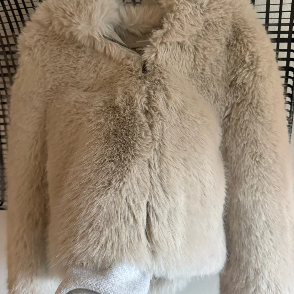 Free people Louder Please Hooded Faux Fur Jacket - Picture 10 of 11